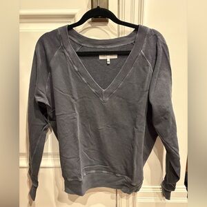 The Great. Navy V-Neck Sweatshirt - Size 0